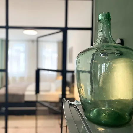 公寓 Weinquartier Weingarten Loft 70 Qm 2 Sz Altstadt Balkon Himmelbett Kueche Parkplatz *