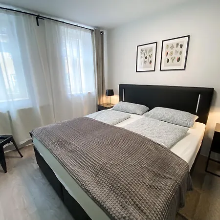 Lägenhet Weinquartier Weingarten Loft 70 Qm 2 Sz Altstadt Balkon Himmelbett Kueche Parkplatz *