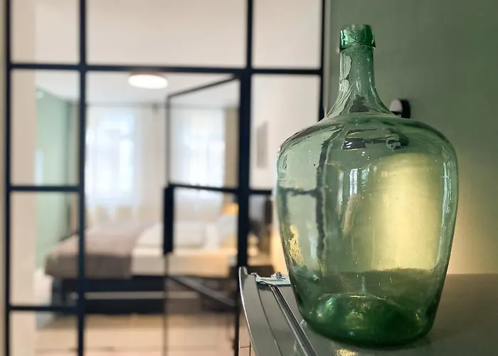 公寓 Weinquartier Weingarten Loft 70 Qm 2 Sz Altstadt Balkon Himmelbett Kueche Parkplatz *