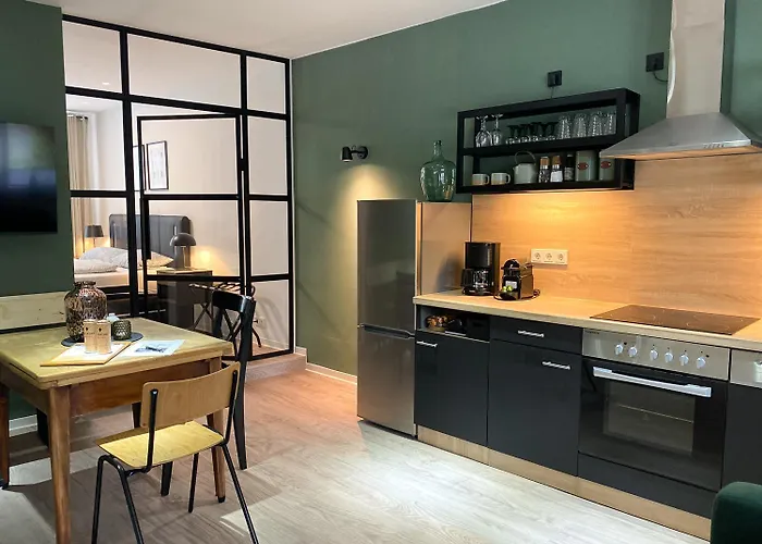 Apartman Weinquartier Weingarten Loft 70 Qm 2 Sz Altstadt Balkon Himmelbett Kueche Parkplatz